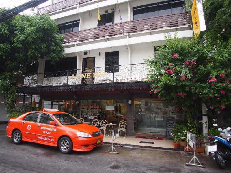 A-One Inn Bangkok Exterior photo
