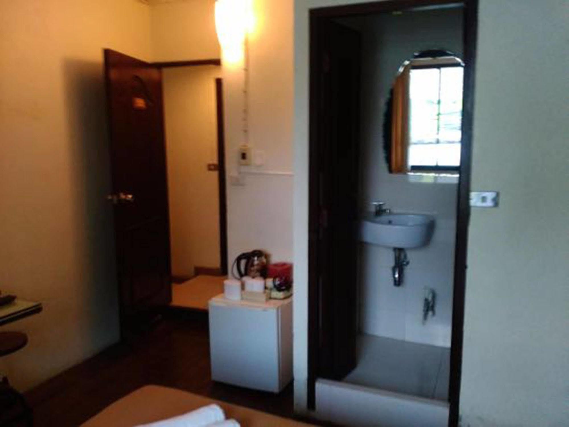 A-One Inn Bangkok Exterior photo